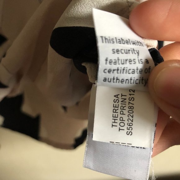 DIANE VON FURSTENBERG THERESA BLOUSE SIZE 2 - Picture 6 of 10